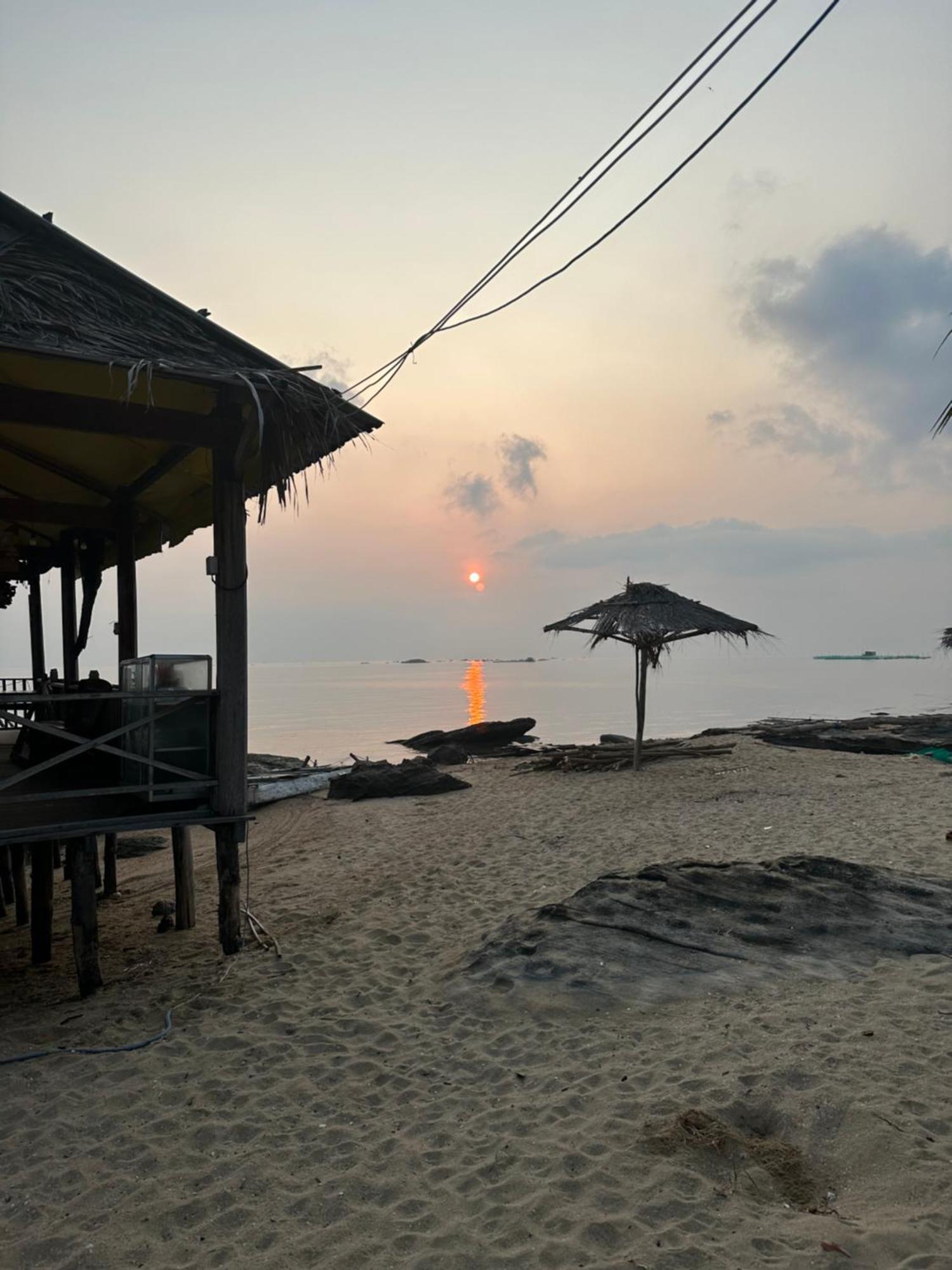 Nhà ở miền quê Bai Thom Retreat *